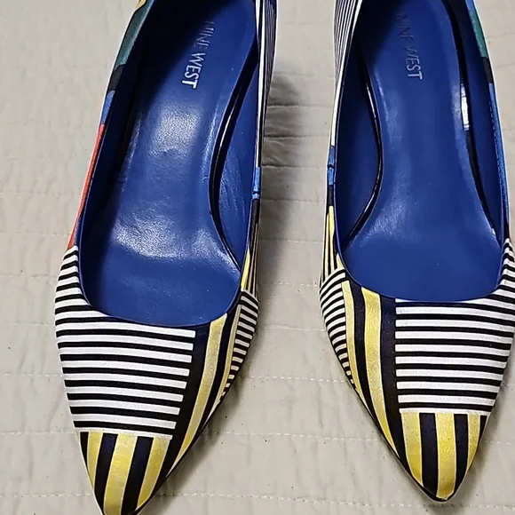 New, Nine West, Colorful Pumps, 9 - Picture 3 of 6